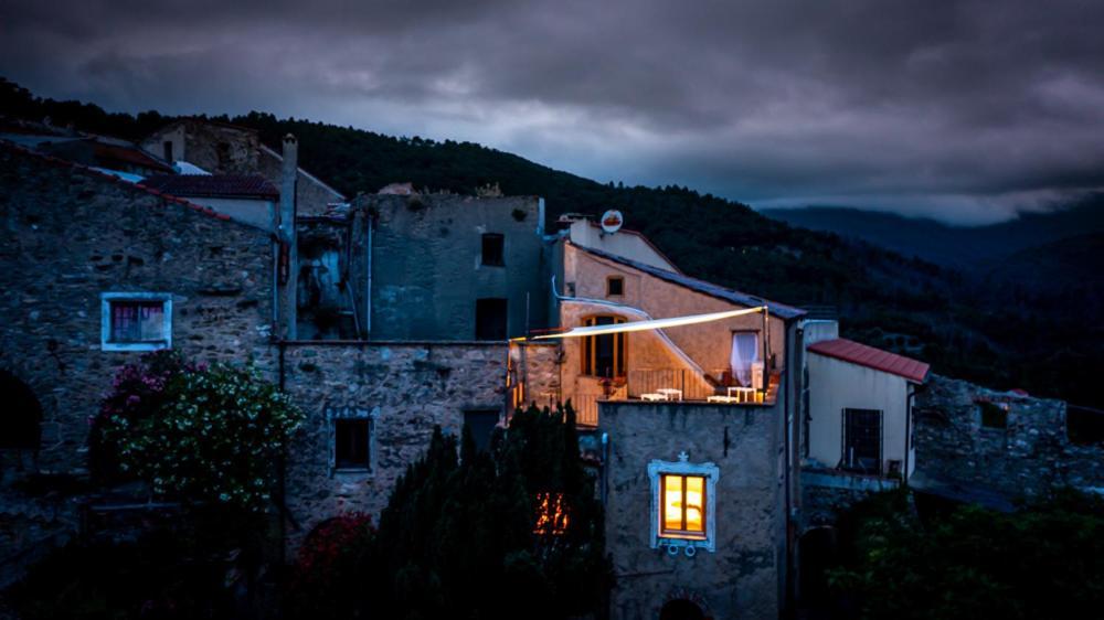 Natura Rooms&Sport Bikeactivity Asd-Aps Finale Ligure Esterno foto